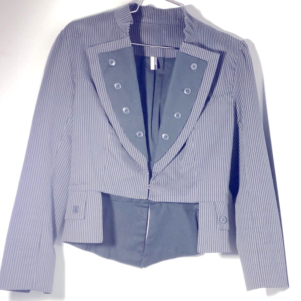 ✨NEW. TopShop-Grey Stripped Cropped Blazer Jacket